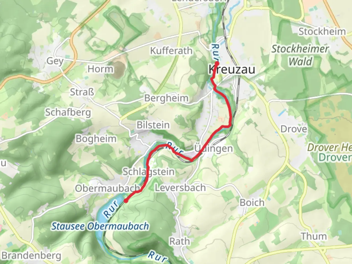 An image depicting the trail Kreuzau to Obermaubach via Rur and Wassererlebnispfad and its surrounding area.