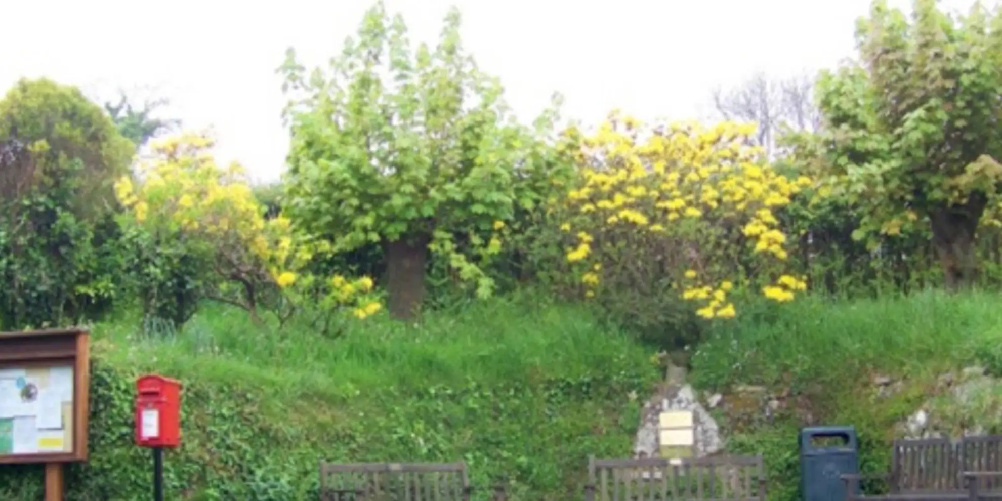 An image depicting the trail Huntingdon Warren and Lud Gate from Scorriton and its surrounding area.