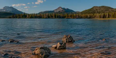 An image depicting the trail Mini Lake Area and its surrounding area.