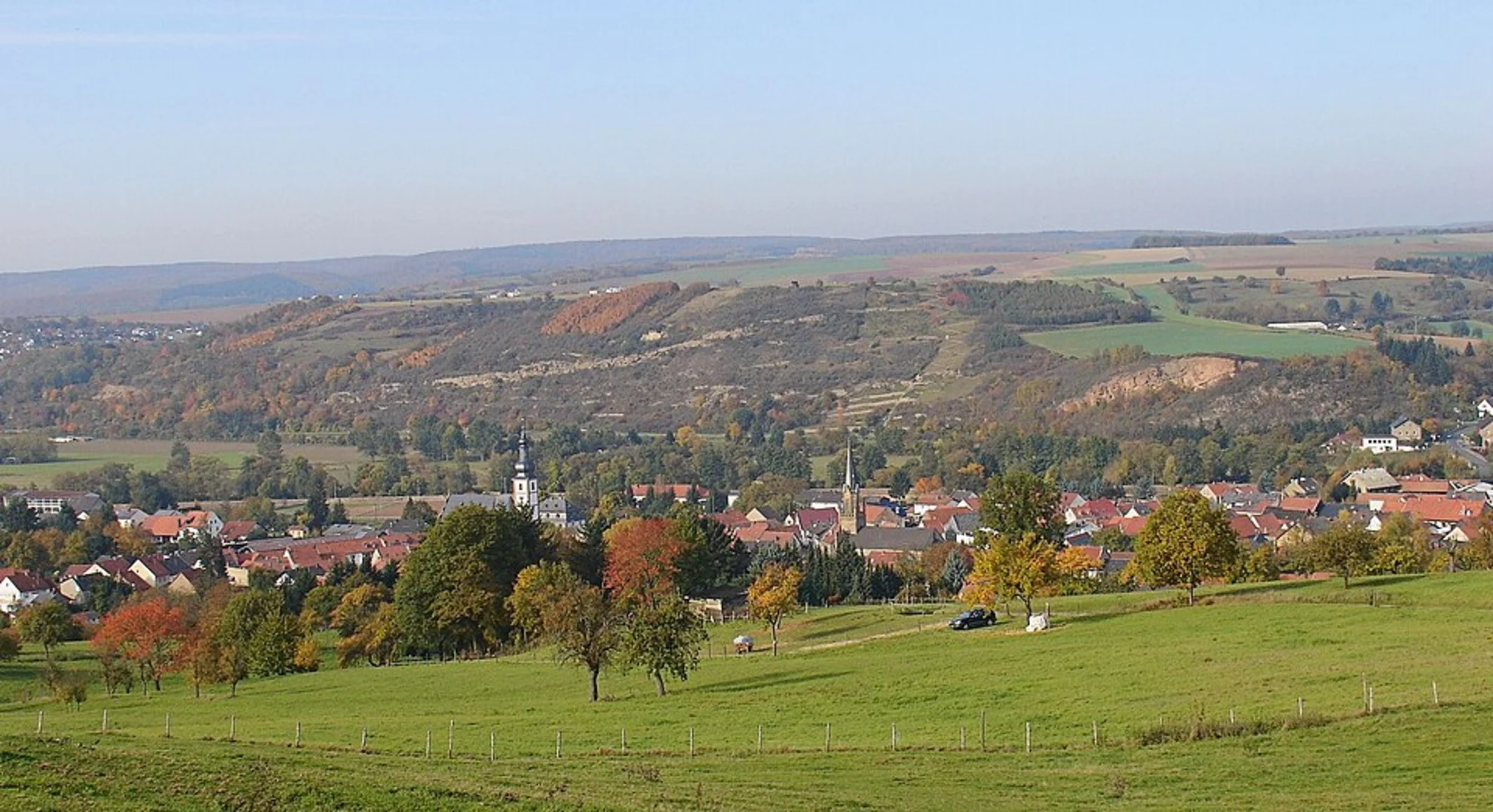 An image depicting the trail Neuberg Loop via Richen and its surrounding area.