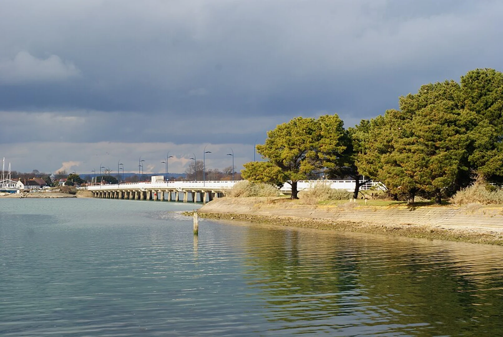 An image depicting the trail West Hayling Nature Reserve Loop and its surrounding area.