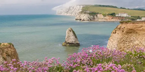 An image depicting the trail Vectis Trail and its surrounding area.