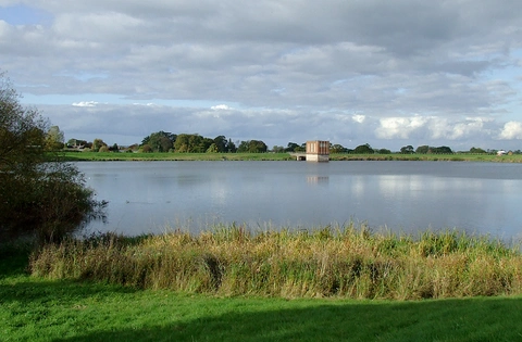 An image depicting the trail Hurleston Reservoir and Shropshire Union Canal and its surrounding area.