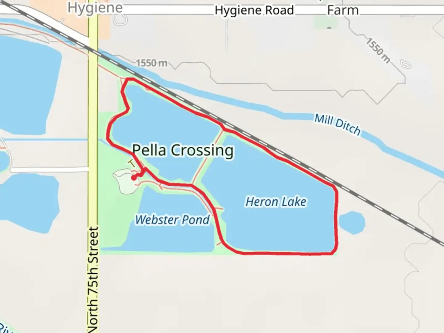 An image depicting the trail Heron Lake Loop and its surrounding area.