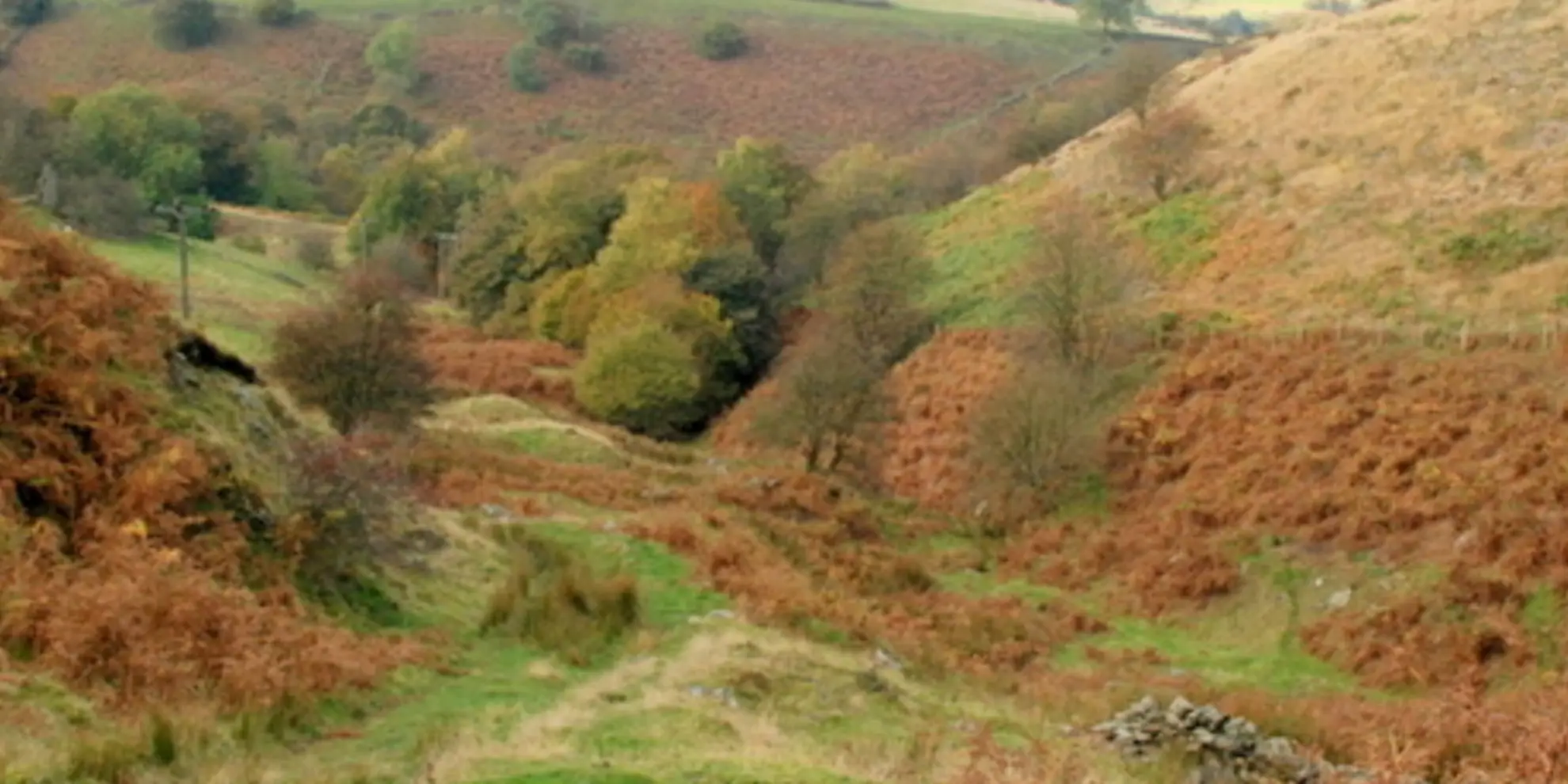 An image depicting the trail Bretton Clough and Abney Moor and its surrounding area.