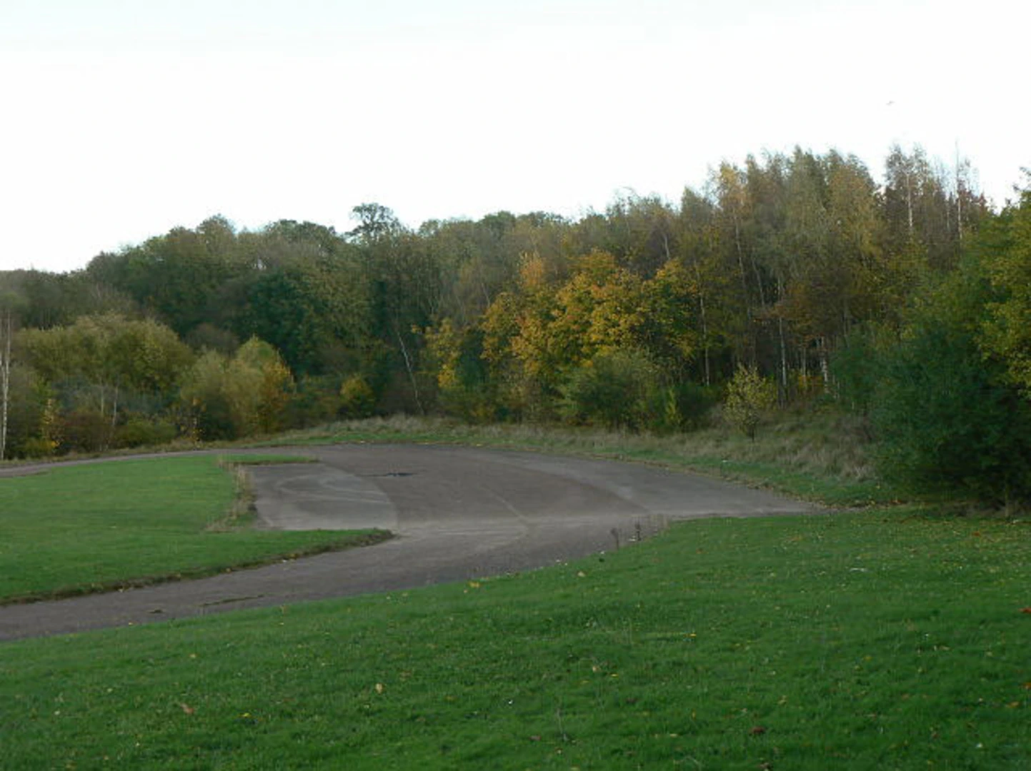 An image depicting the trail Millennium Park and Phoenix Park Loop via Broxtowe Country Trail and its surrounding area.