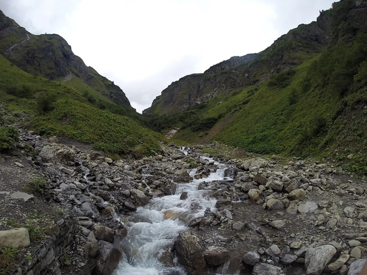 An image depicting the trail Kemptner Hütte Walk and its surrounding area.