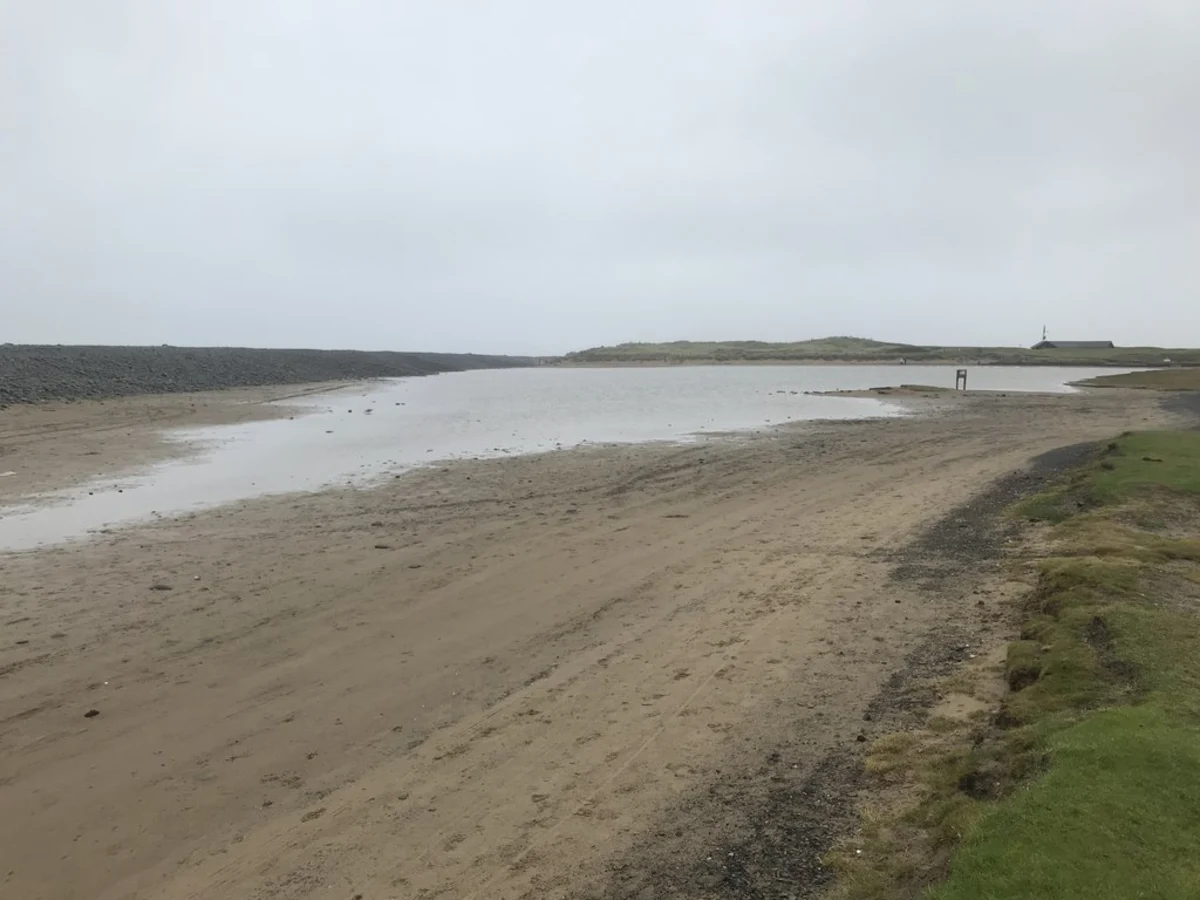 Instow Beach, Greysands Beach and Northam Burrows Country Park via Tarka Trail