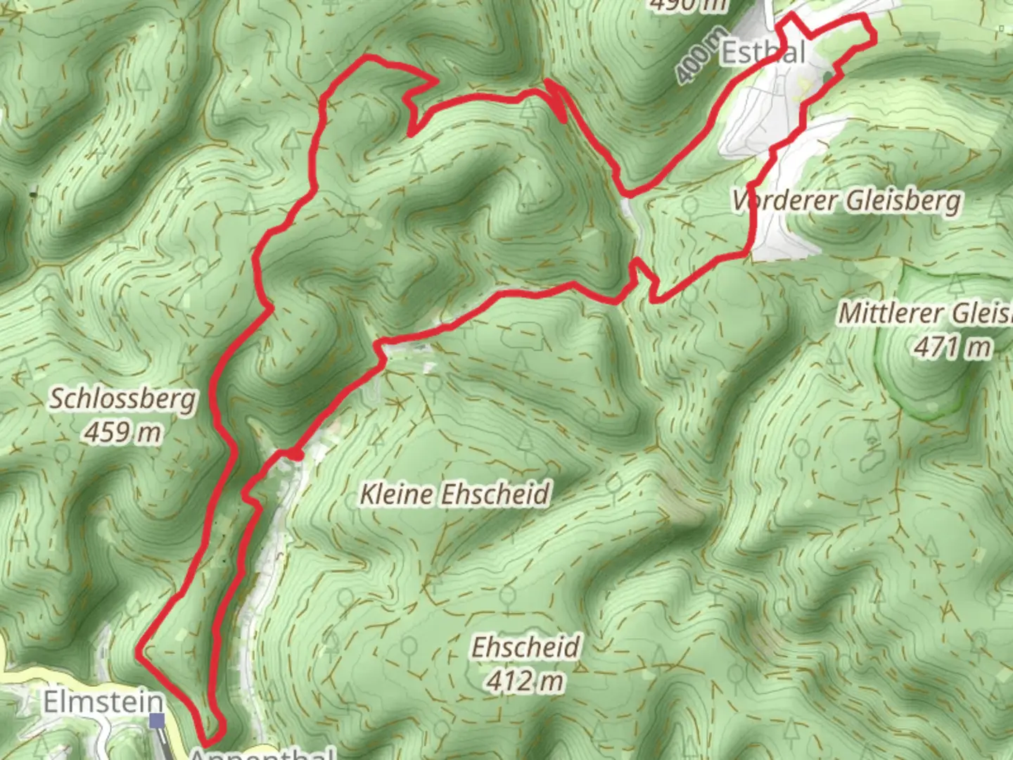 An image depicting the trail Dicke Eiche and Goldbrunnen via Rundwanderweg Esthal and its surrounding area.
