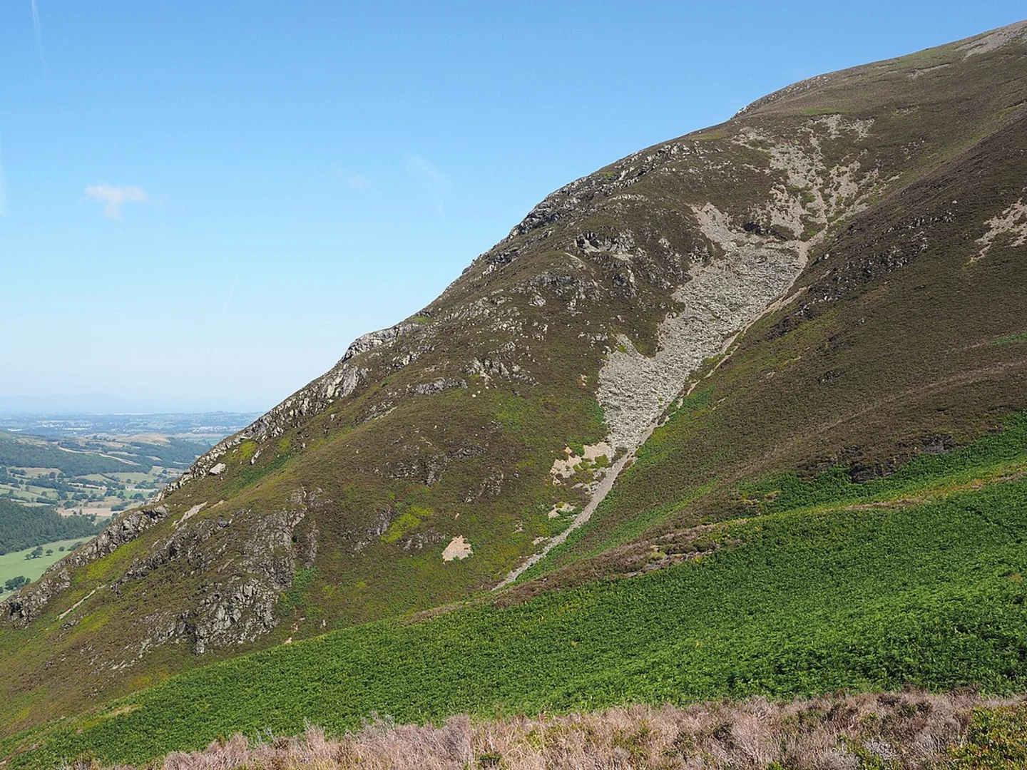 An image depicting the trail Whiteside, Lower Man and Helvellyn Loop from Glenridding and its surrounding area.
