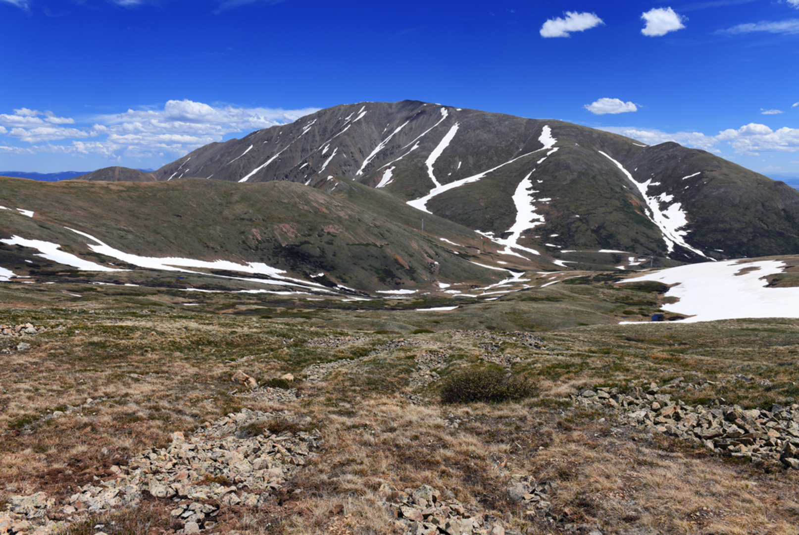 An image depicting the trail Centennial Trail and its surrounding area.