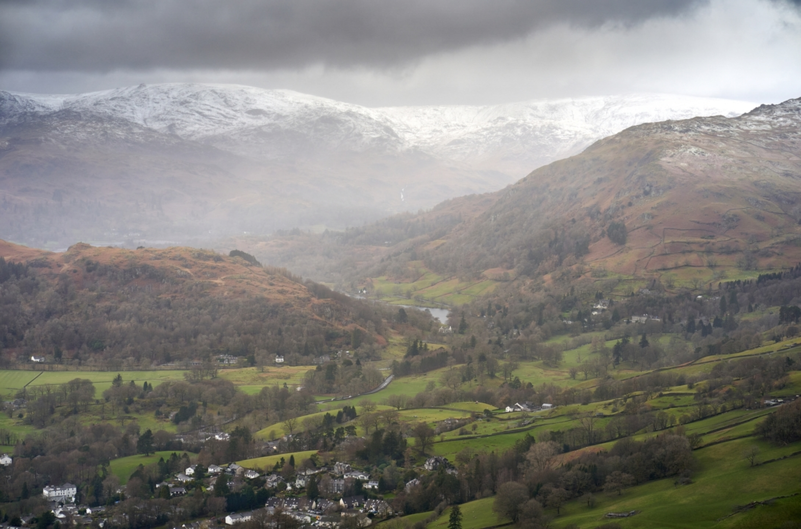 An image depicting the trail Nab Scar and its surrounding area.
