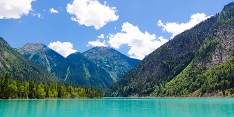 An image depicting the trail North Boundary Trail and its surrounding area.