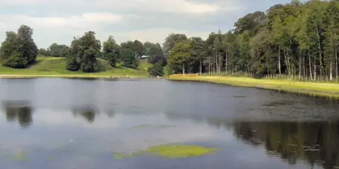 An image depicting the trail Ripon - Hell Wath Nature Reserve - Studley Park and Studley Roger and its surrounding area.