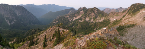 An image depicting the trail Appleton Pass via Olympic Hot Springs Trail and its surrounding area.