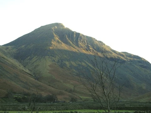 An image depicting the trail Windy Gap and Great Gable Loop and its surrounding area.