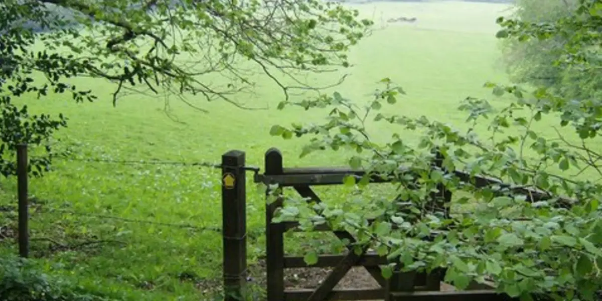 Edge Hill and Ratley from Radway