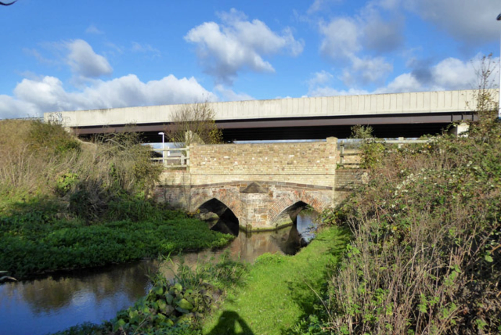 An image depicting the trail Along the River Hiz and its surrounding area.
