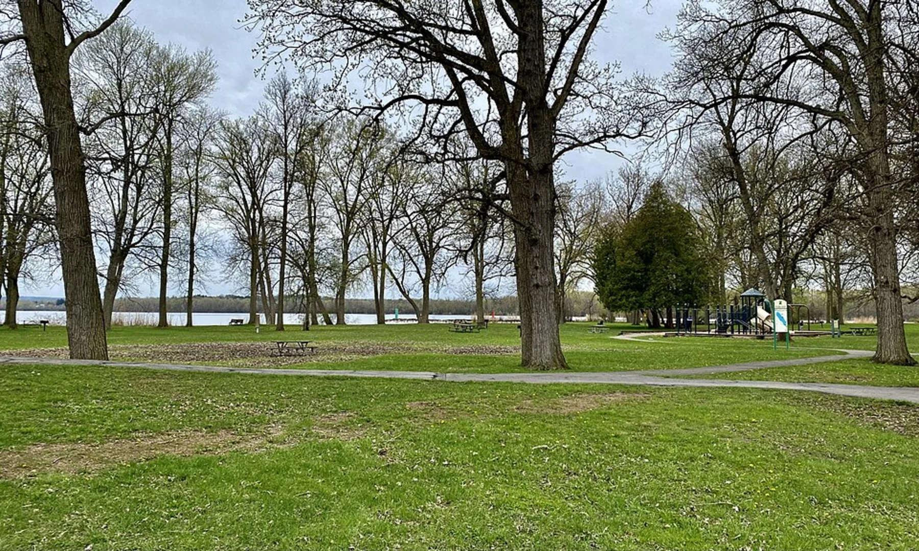 An image depicting the trail Otisco Lake via Willowdale Road and its surrounding area.