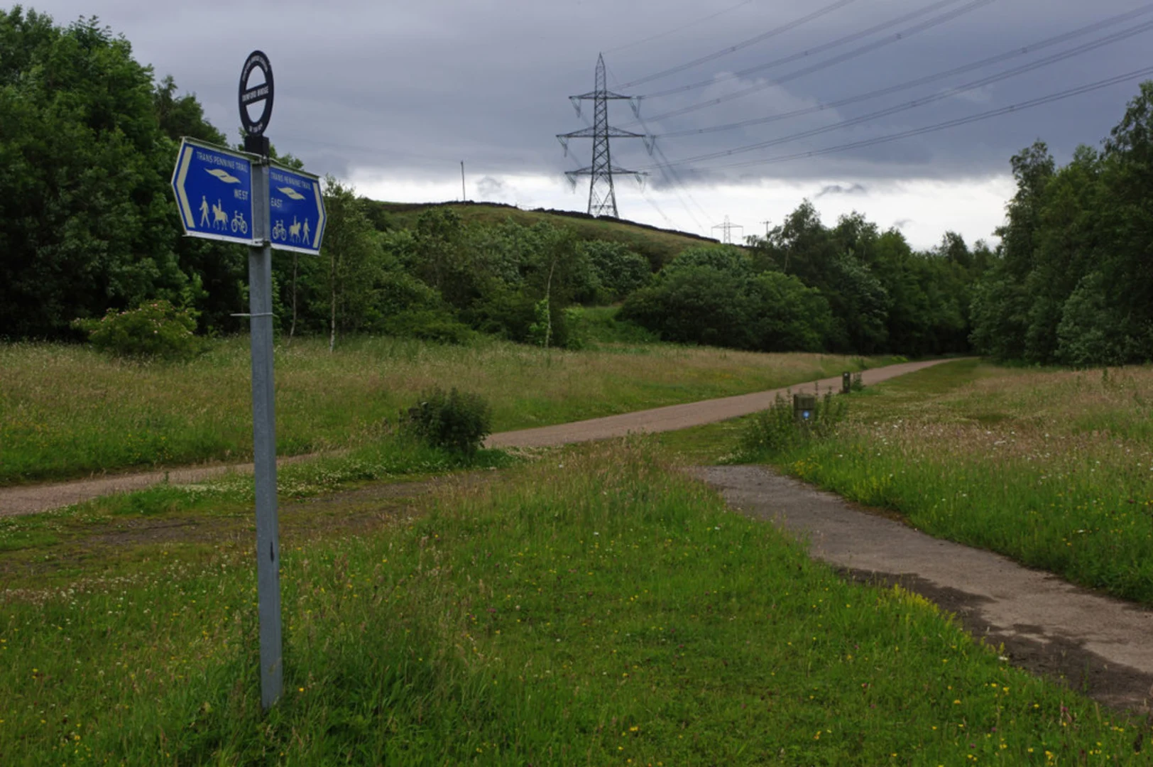An image depicting the trail Stocksbridge to Dunford Bridge Walk and its surrounding area.