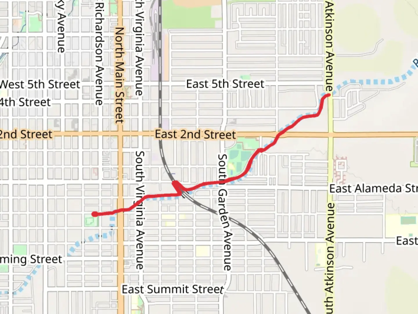 An image depicting the trail Hondo River Recreation Trail and Rio Hondo Trail and its surrounding area.