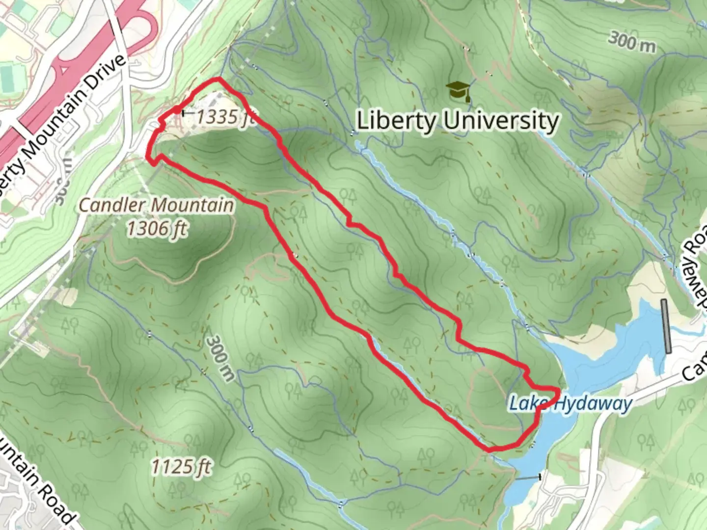 An image depicting the trail Dirty Ridge and Lake Loop Trail and its surrounding area.