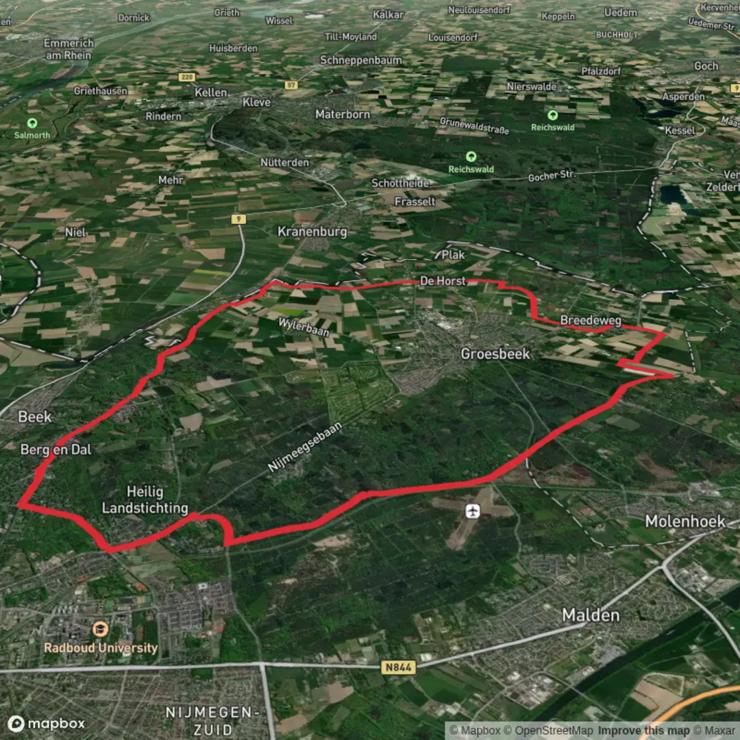 An image depicting the trail Holdeurn, Klein Amerika and Hooge Langeberg Loop and its surrounding area.
