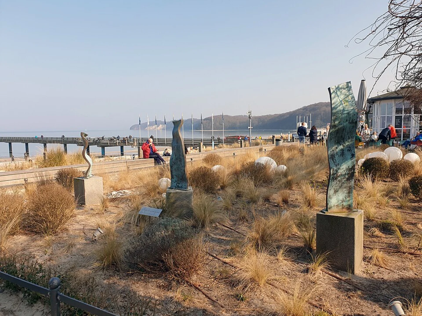 An image depicting the trail Strandpromenade Loop and its surrounding area.