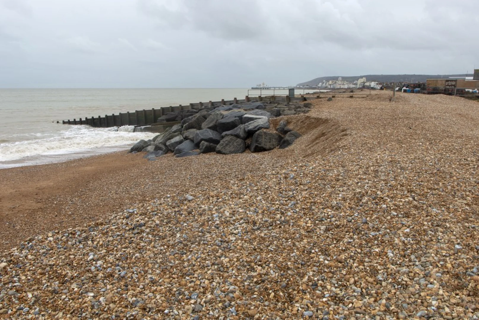 An image depicting the trail Eastbourne to Pevensey Bay Walk and its surrounding area.