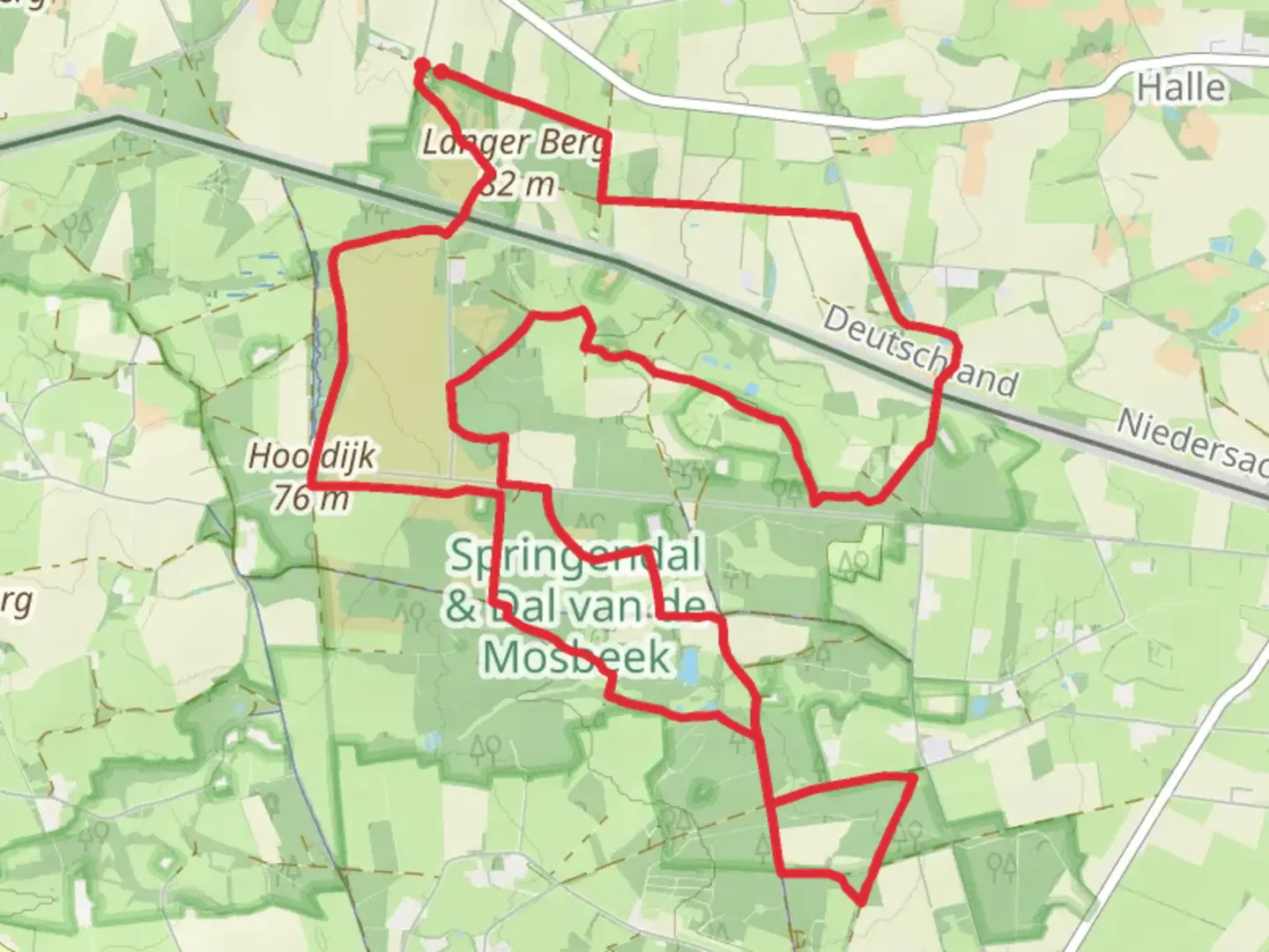 An image depicting the trail Hooidijk and Springendal and Dal Van de Mosbeek via LoopTwentepad and its surrounding area.