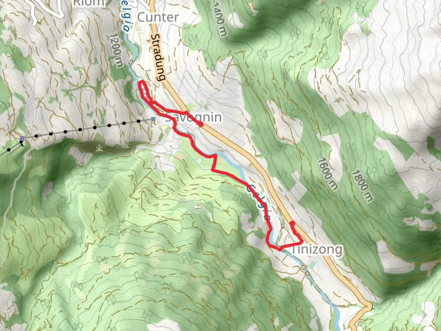 An image depicting the trail Julia Uferweg and its surrounding area.