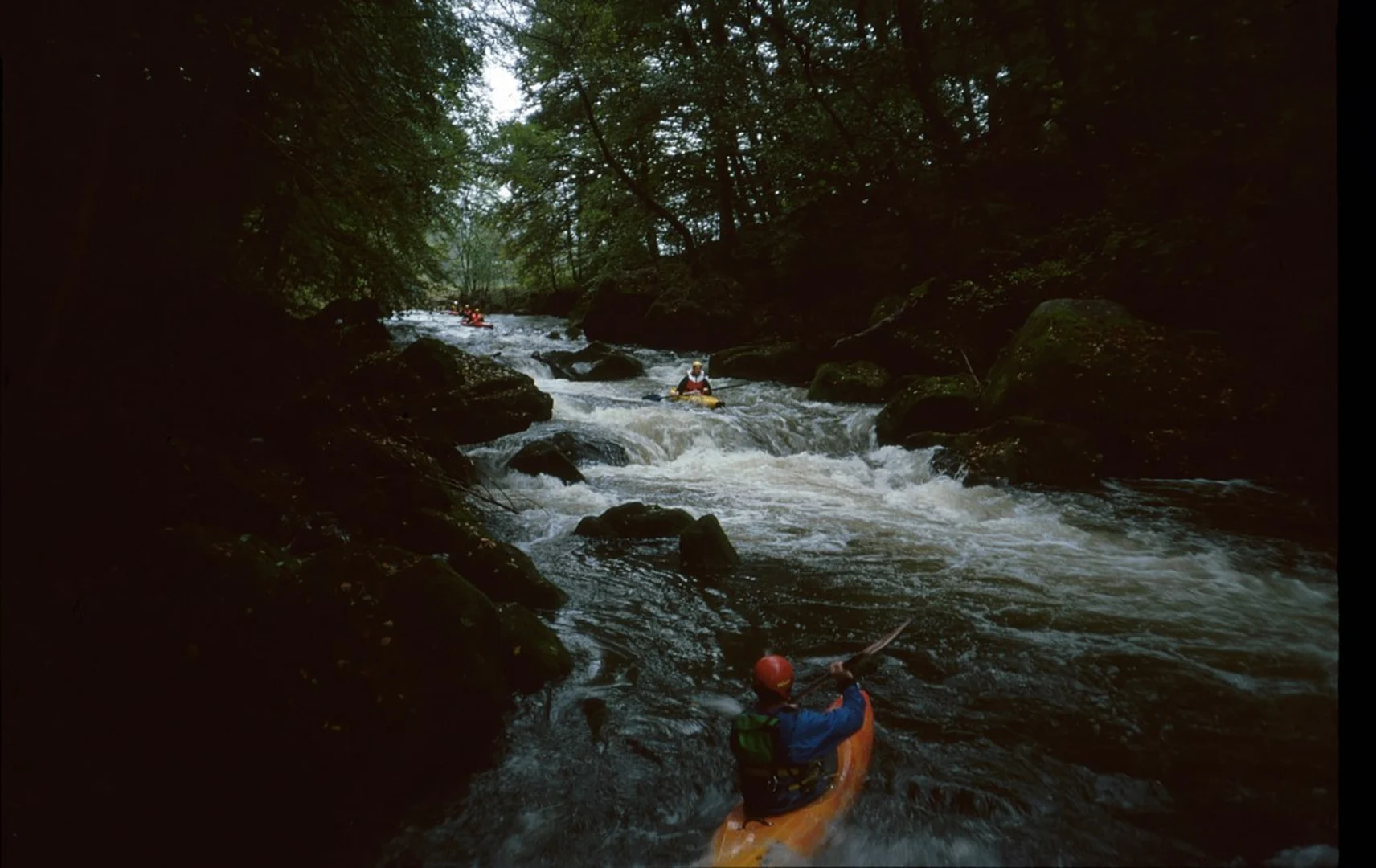 An image depicting the trail Irreler Wasserfälle and River Prum Loop via Erlenweg and its surrounding area.