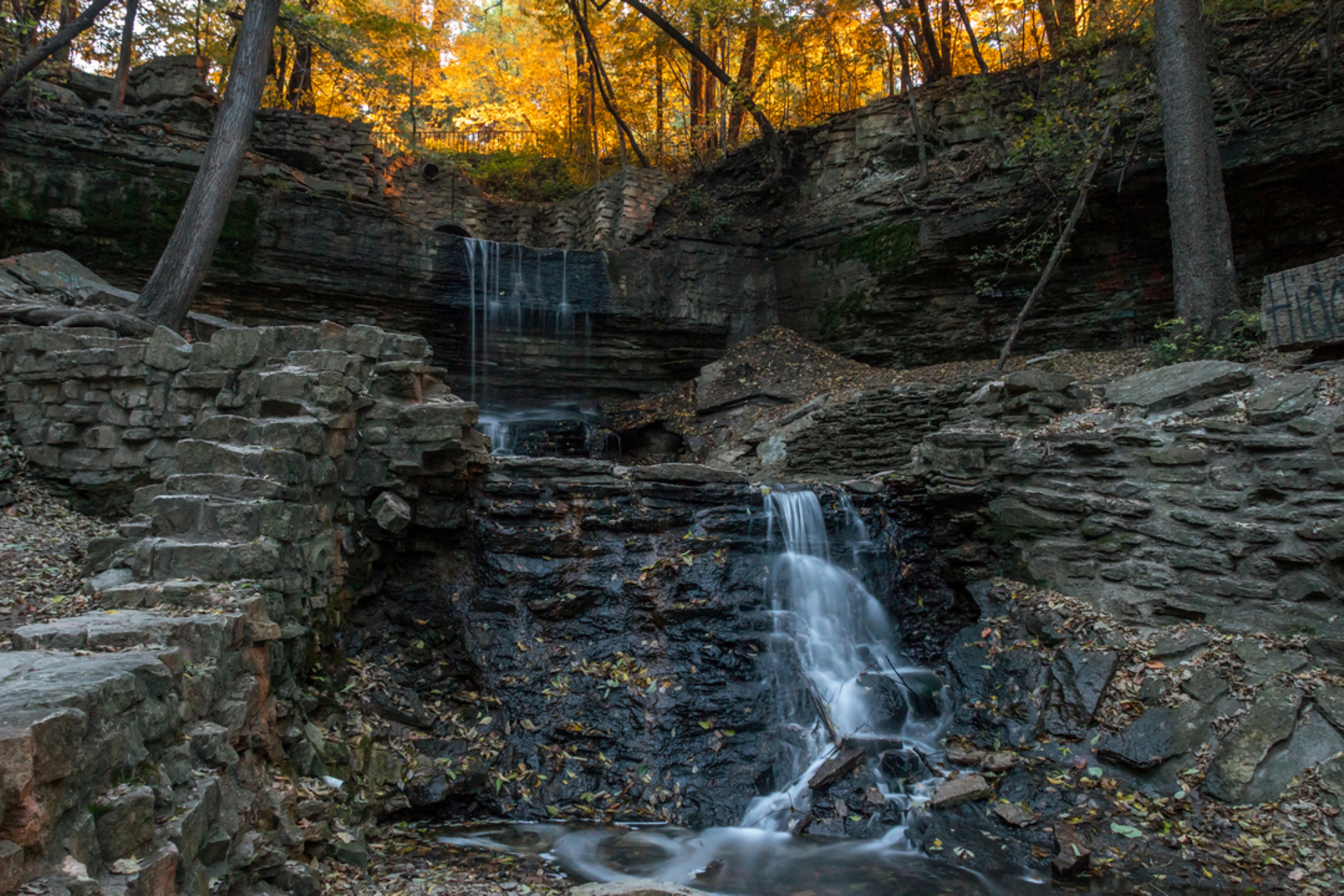 An image depicting the trail Hidden Falls, Hope, Fawn and White Oak Loop Trail and its surrounding area.
