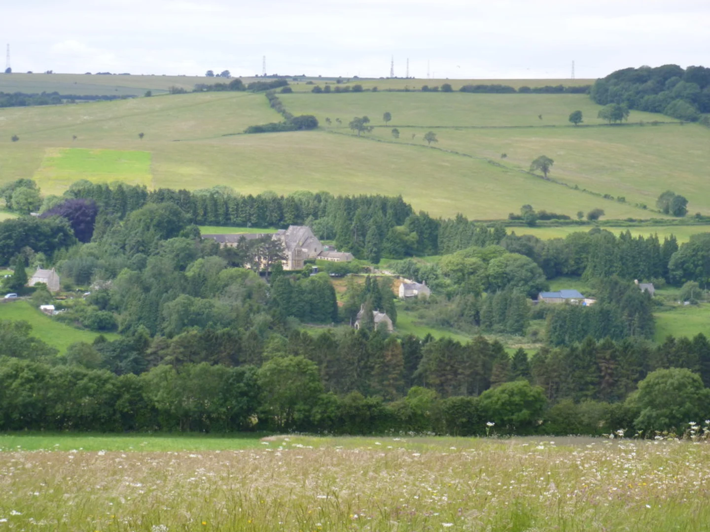 An image depicting the trail West Woods Loop - Charlton Abbots and its surrounding area.