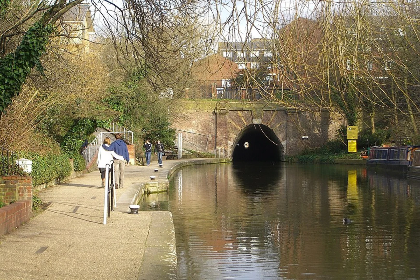 An image depicting the trail Monkey Gate and Regent's Canal and its surrounding area.