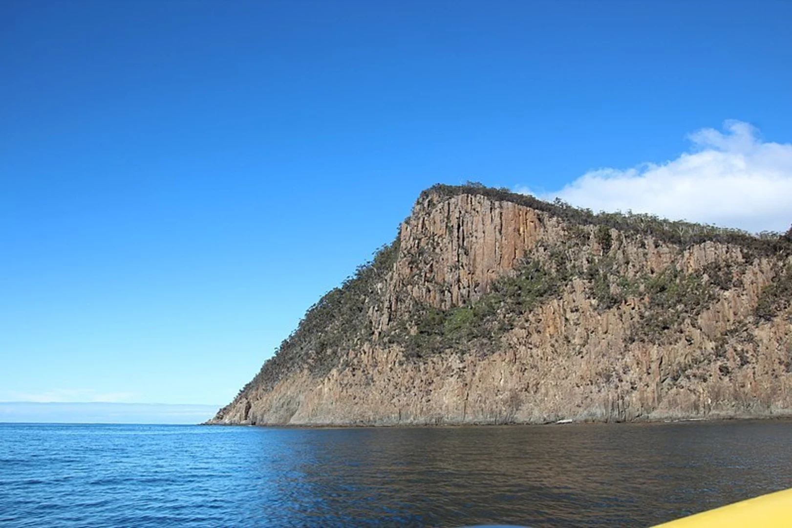 An image depicting the trail Fluted Cape Track and its surrounding area.