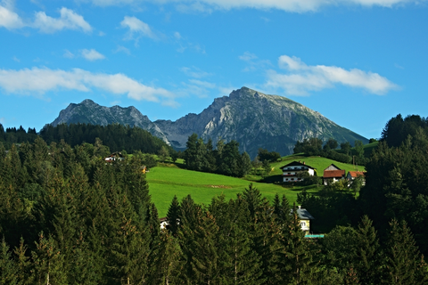 An image depicting the trail Großer Pyhrgas Peak from Spital am Pyhrn and its surrounding area.