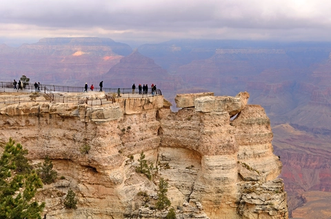 An image depicting the trail Rim Rock Nature Trail and its surrounding area.