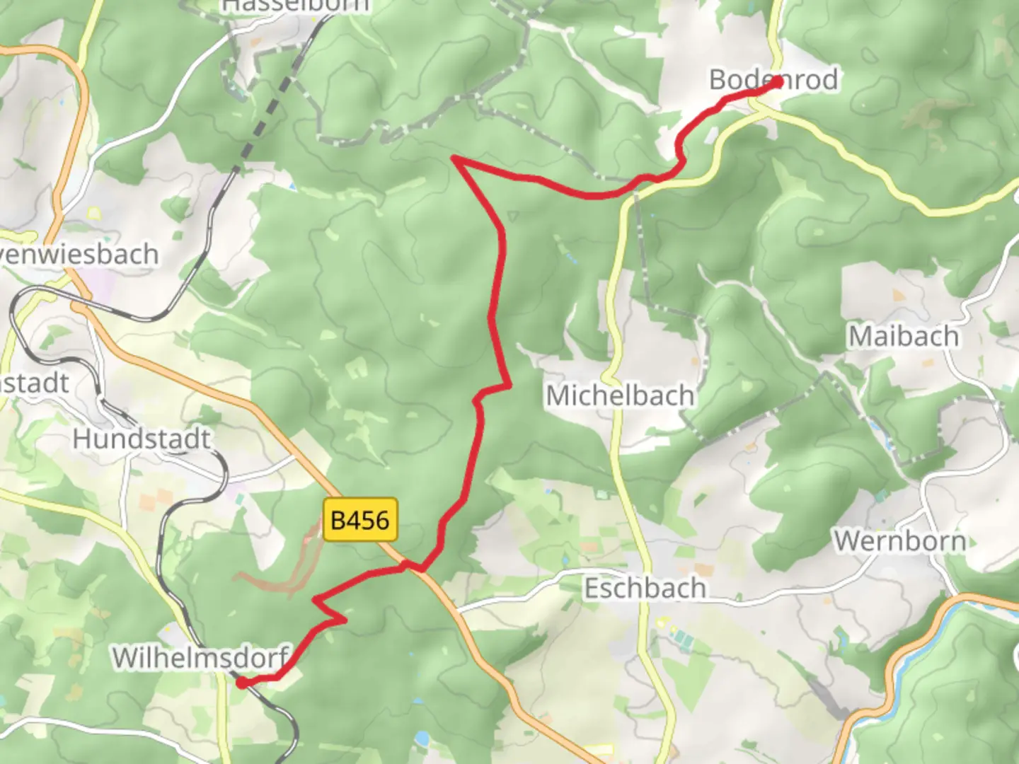 An image depicting the trail Bodenrod to Wilhelmsdorf via Taunusklub Route and its surrounding area.