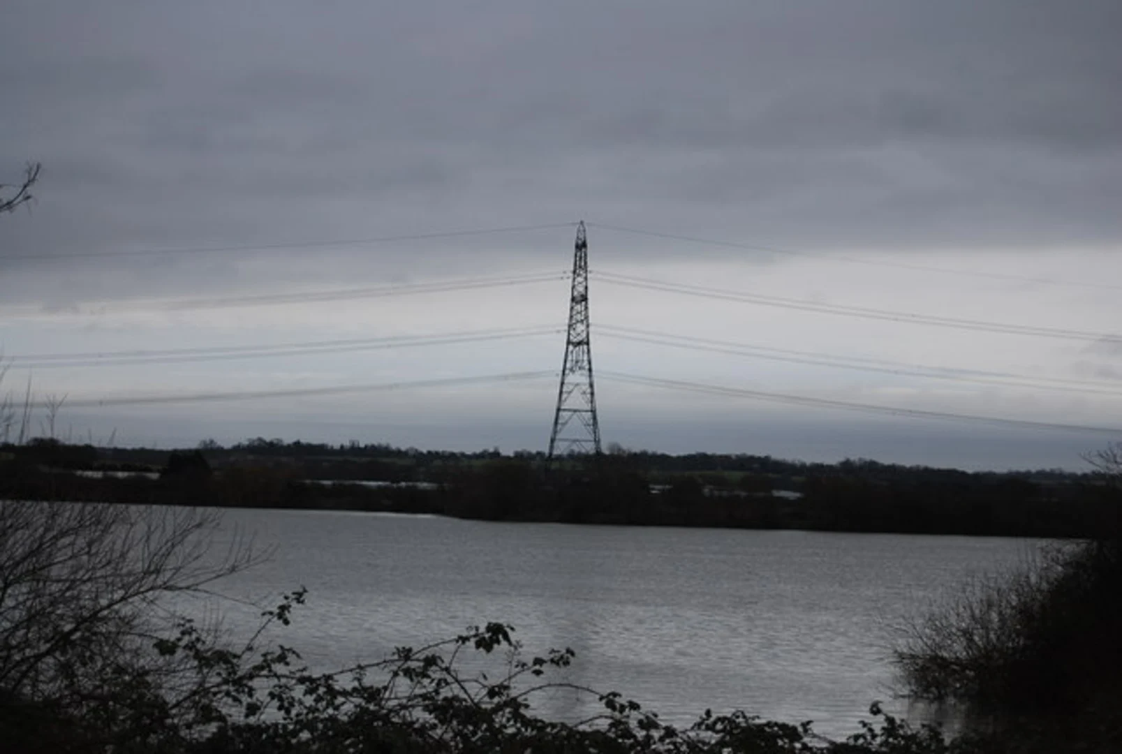 An image depicting the trail Rye House to Tower of London Walk and its surrounding area.