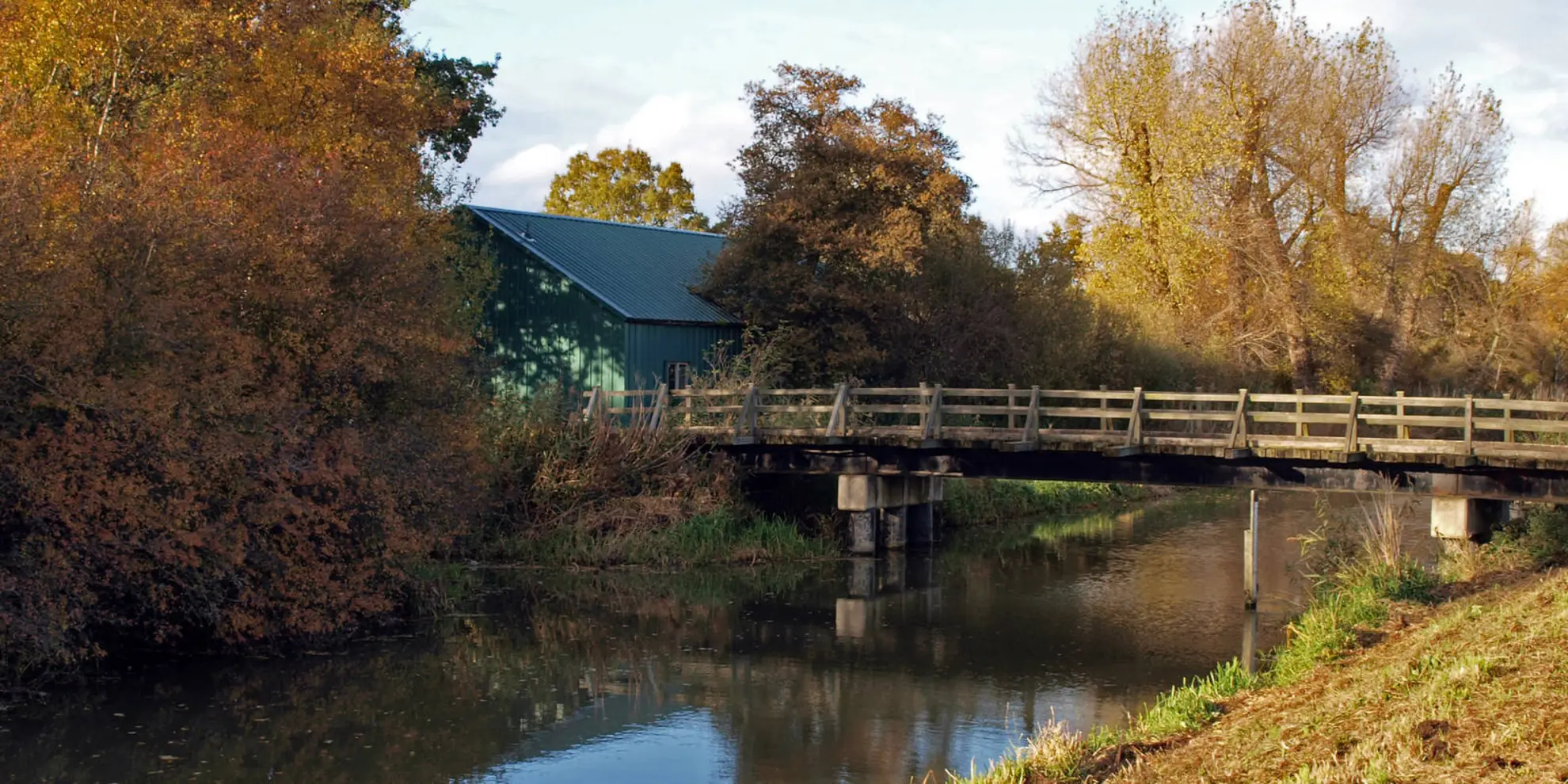 An image depicting the trail Wood Walton Circular and its surrounding area.