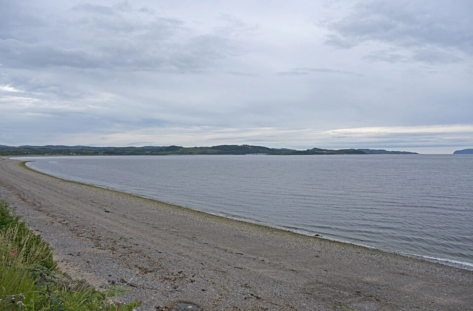 An image depicting the trail Eagle’s Eyrie Trail and its surrounding area.
