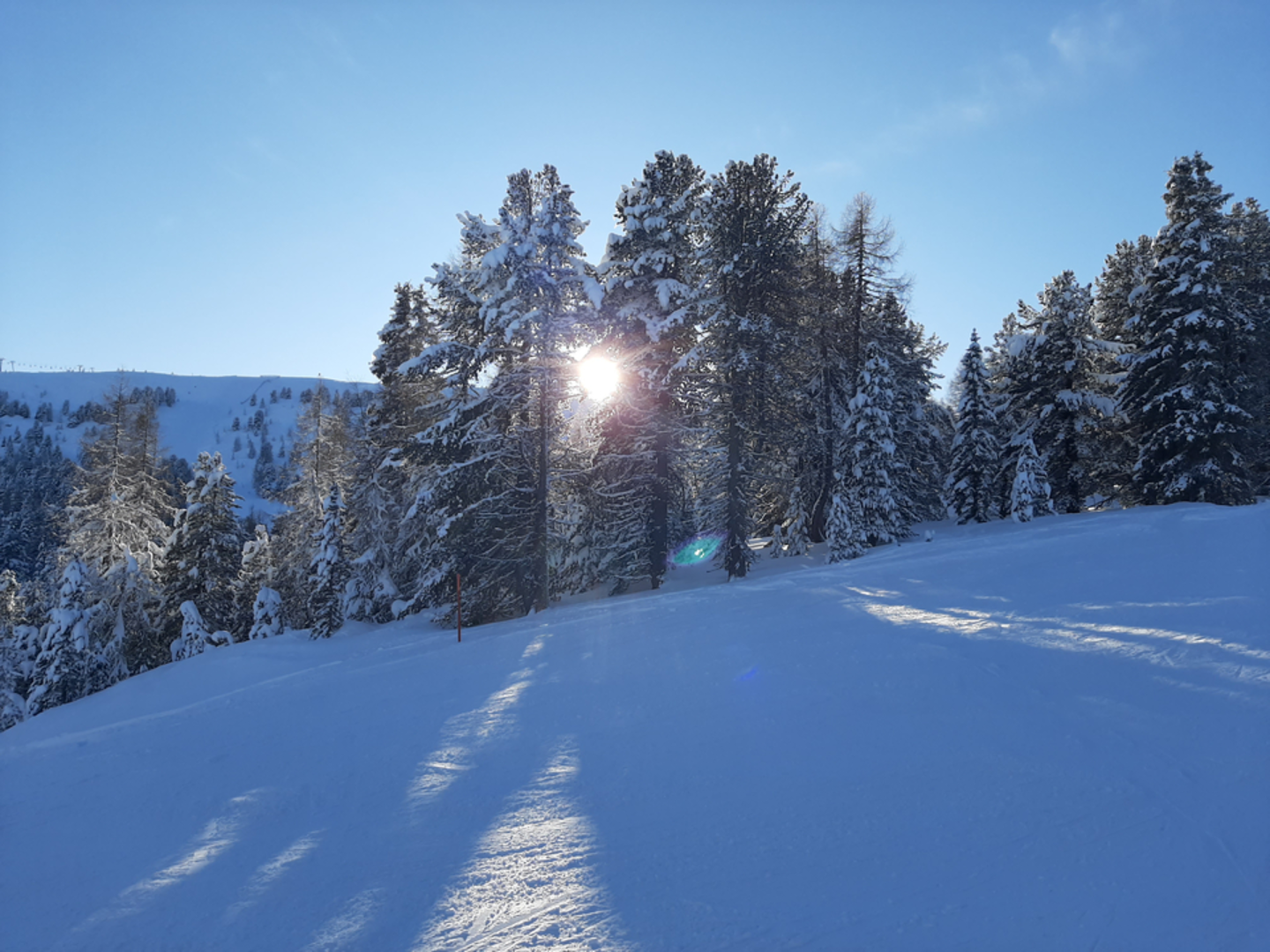 An image depicting the trail Ridge Hike Prankerhöhe over the Kreischberg and its surrounding area.