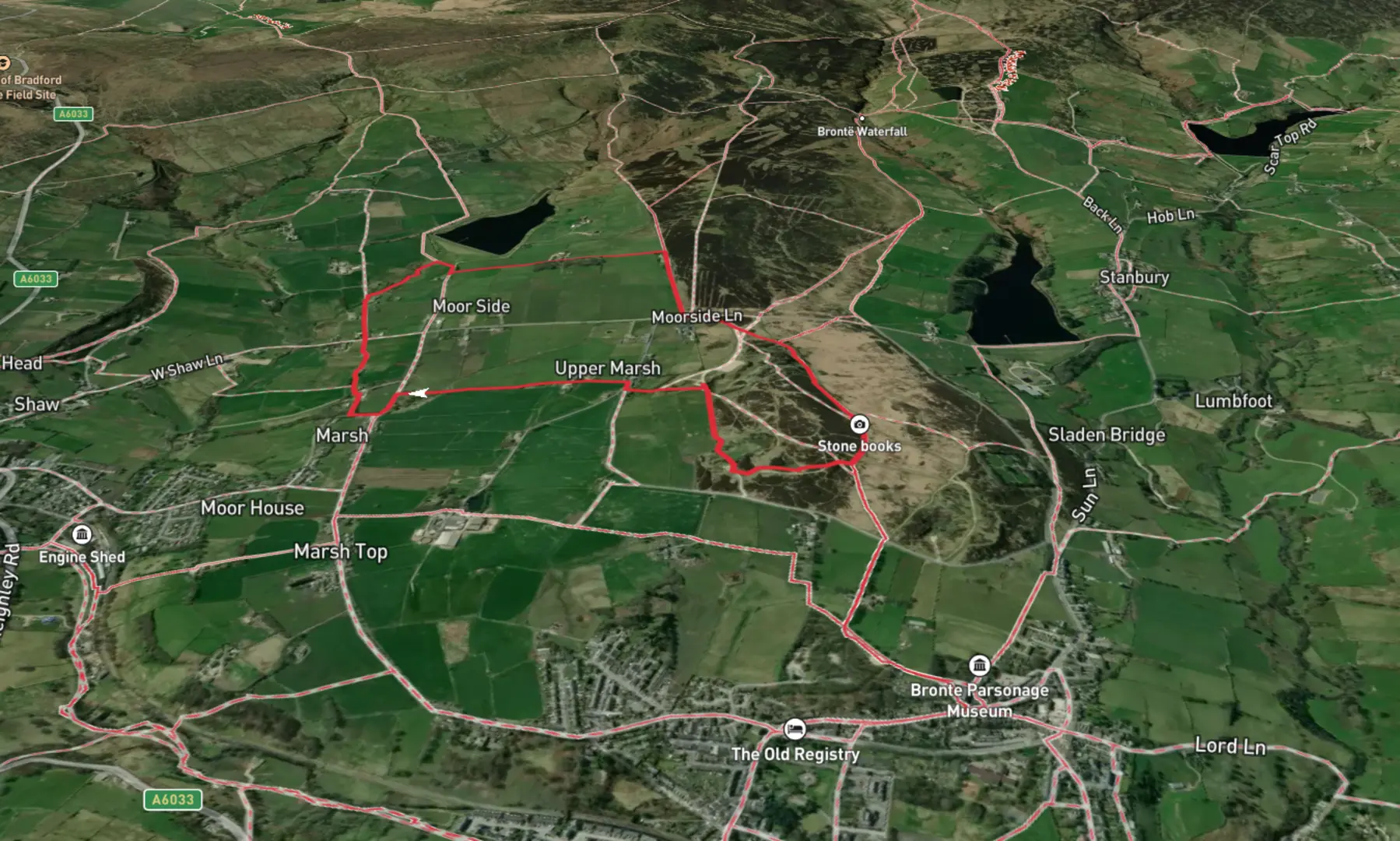 An image depicting the trail Penistone Hill and Tom Stell's Seat Loop and its surrounding area.