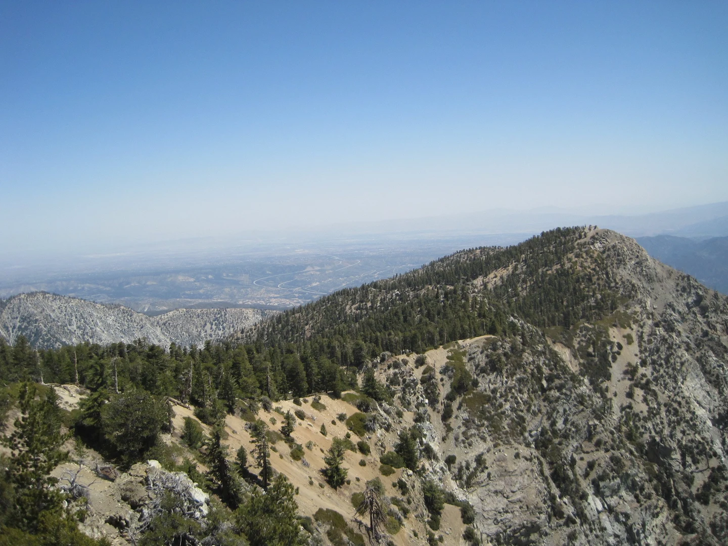 An image depicting the trail Ice House Canyon, Cucamonga Peak and Chapman Loop Trail and its surrounding area.