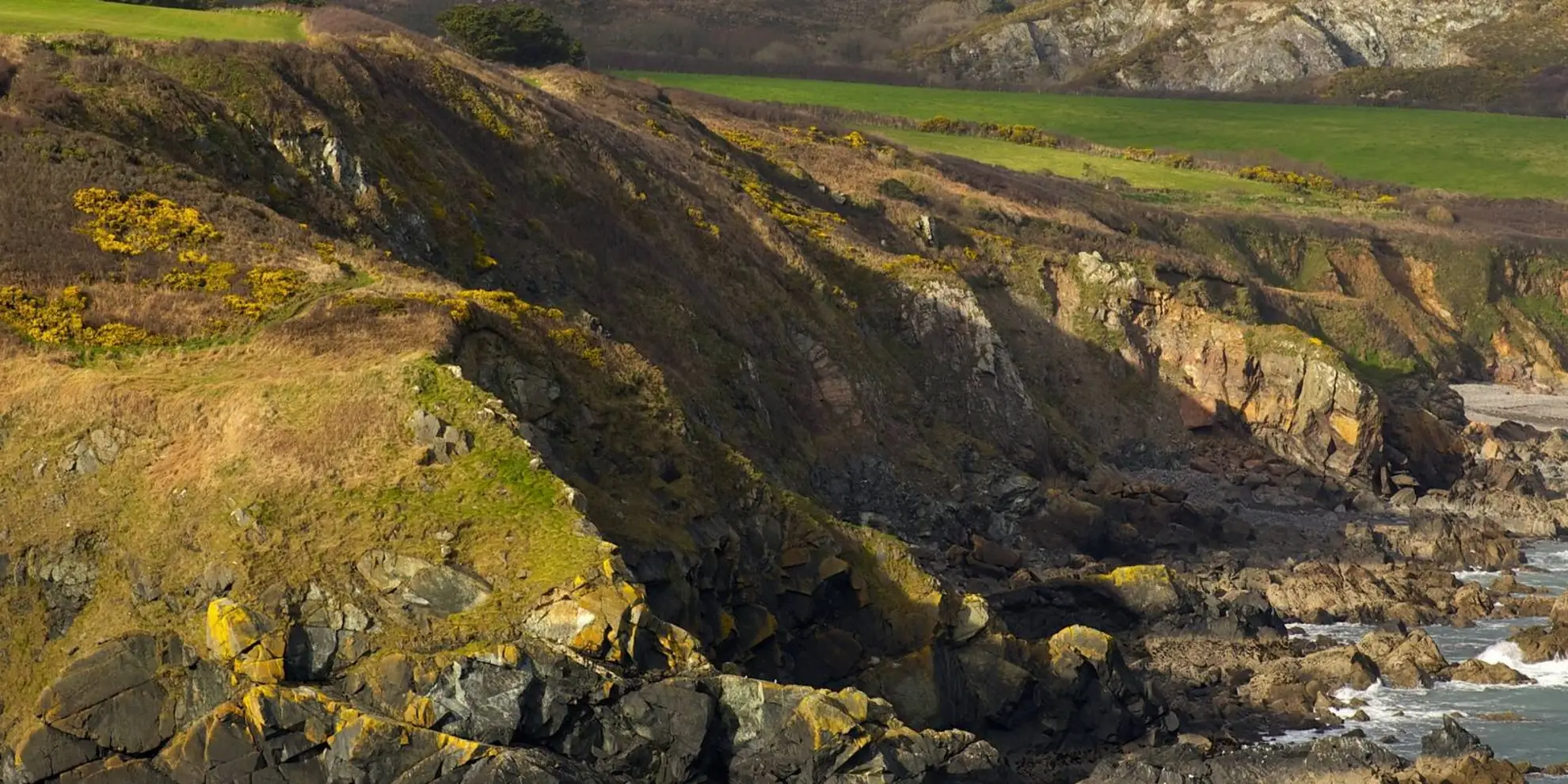 An image depicting the trail Mills and Serpentine Walk and its surrounding area.