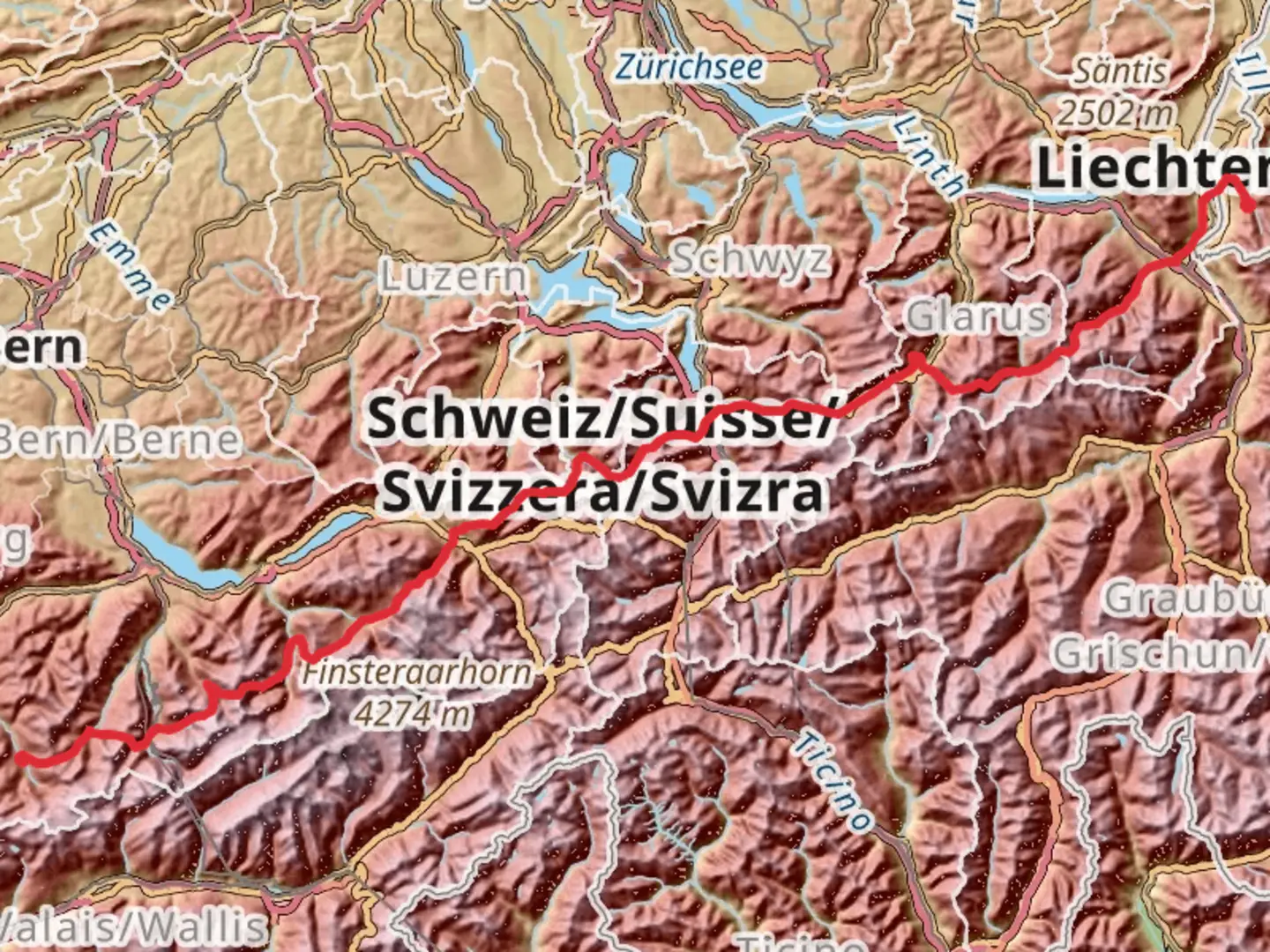 An image depicting the trail Via Alpina - Green Trail and its surrounding area.