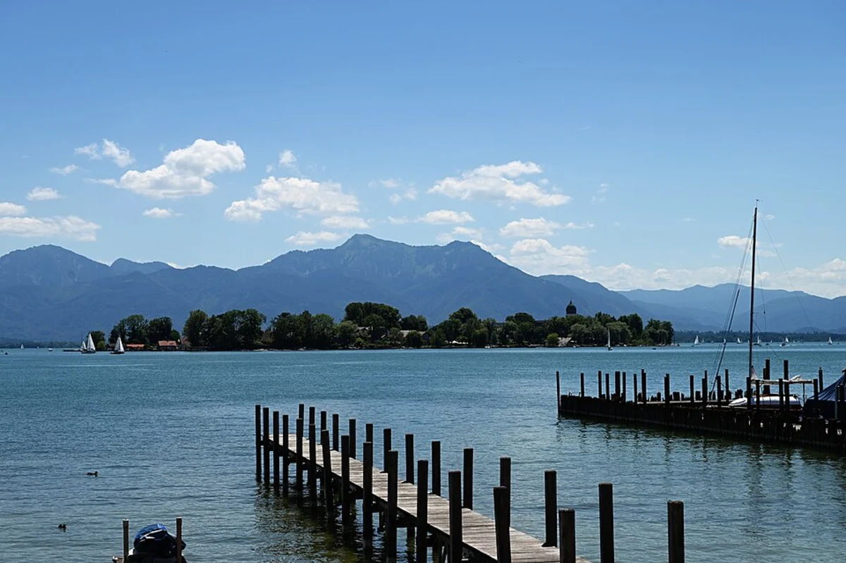 Lienzing to Mühln Loop via Lienzinger Moos and Chiemsee Rundweg