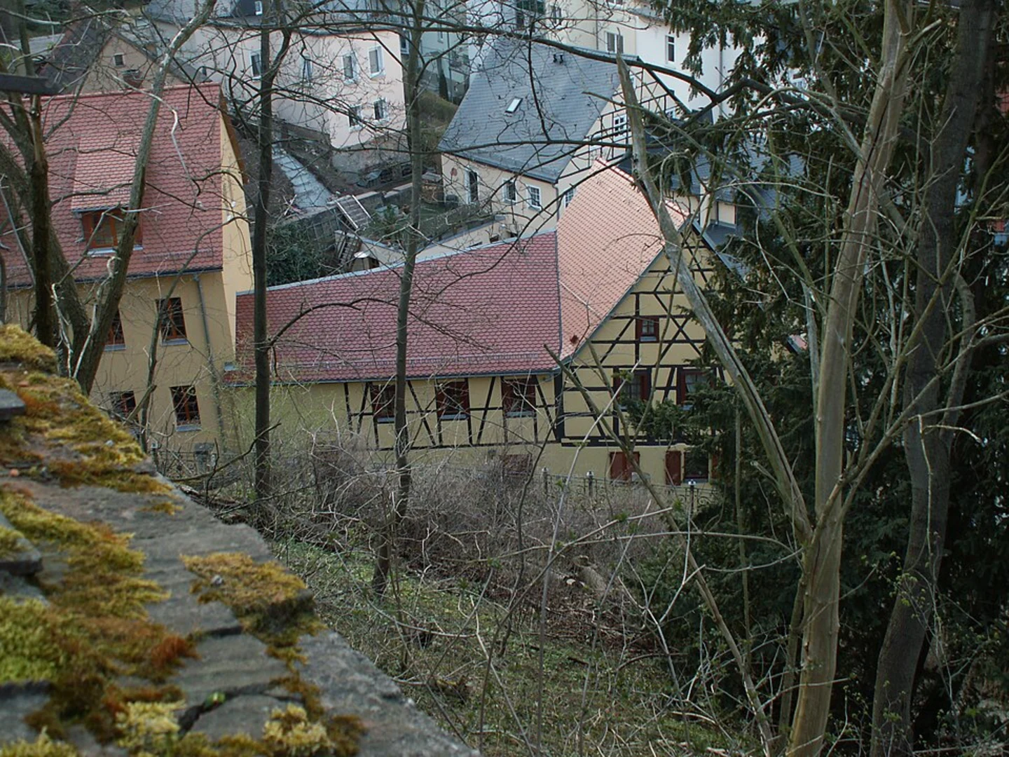 An image depicting the trail Wanderweg Ernsee-Hammelburg Stadtwald and Die Hohle and its surrounding area.