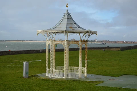 Clarence Pier and Southsea Common Loop